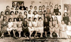 Un grupo de alumnas de la Escuela Industrial Nocturna para Obreras, Nogales, Ver., 15 de noviembre de 1932. Autor: F. Herazo, Orizaba, Ver.