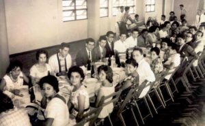 Festejo de fin de cursos de la generación 1959-1963 de la Facultad de Odontología. Veracruz, Ver.