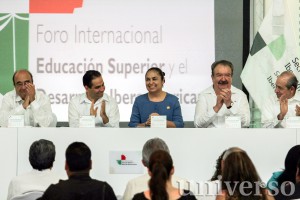 foro-educacion-superior-inaugura-1