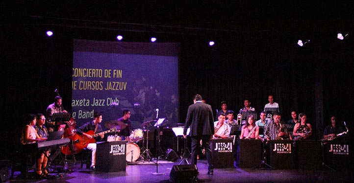 Se presentó la Big Band del Jazzuv, integrada por estudiantes 