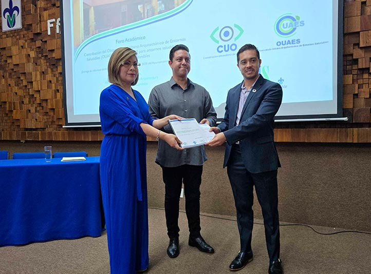 Alejandro Baizabal González, coordinador de la Oficina de Agenda 2030 de Córdoba, recibió los informes técnicos 