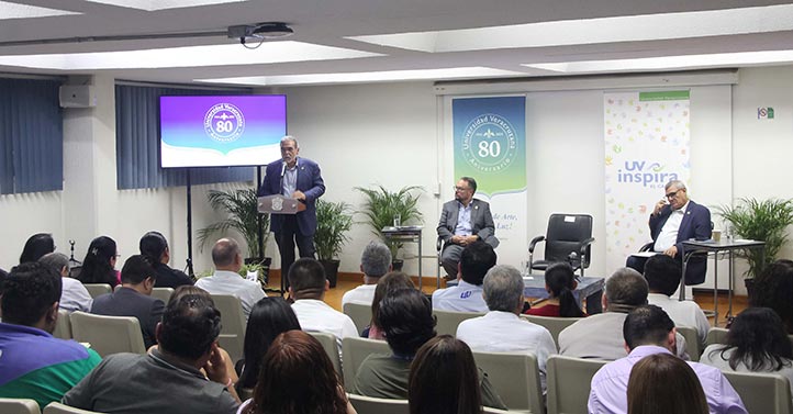 Martín Aguilar, Arturo Serrano y Juan Ortiz atendieron a las presentaciones de los proyectos 