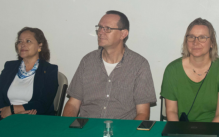 Rebeca Menchaca García, Thorsten Kromer y Simone Pfeiffer en la reunión 