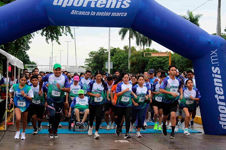 En la región Poza Rica-Tuxpan varios estudiantes participaron en la carrera 