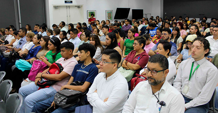 Conversatorio “La internacionalización en la Universidad Veracruzana” se realizó en el campus Poza Rica 