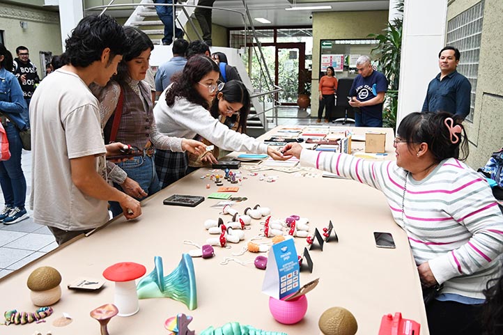 El ingeniero en alimentos impartió la charla en el Festival Hongos del Bosque 