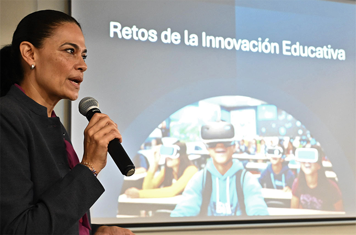 Como parte del Foro Innovación Educativa 2024, destacó en su participación la importancia de la autonomía y la creatividad en la enseñanza 