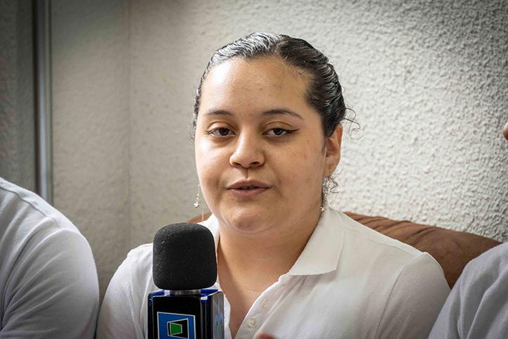 Vanessa Herrera, estudiantes de la Facultad de Medicina 