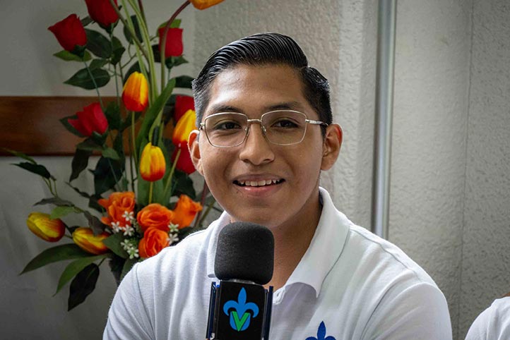 Said Hernández, estudiante que participó en el maratón 