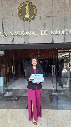 La ceremonia se llevó a cabo en la Academia Nacional de Medicina 