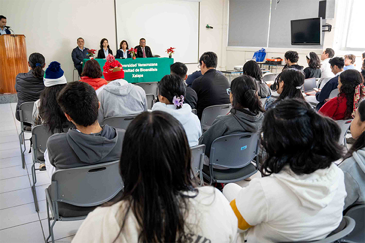 La Facultad de Bioanálisis celebró el Día del Químico en el Aula Magna de Ciencias de la Salud 