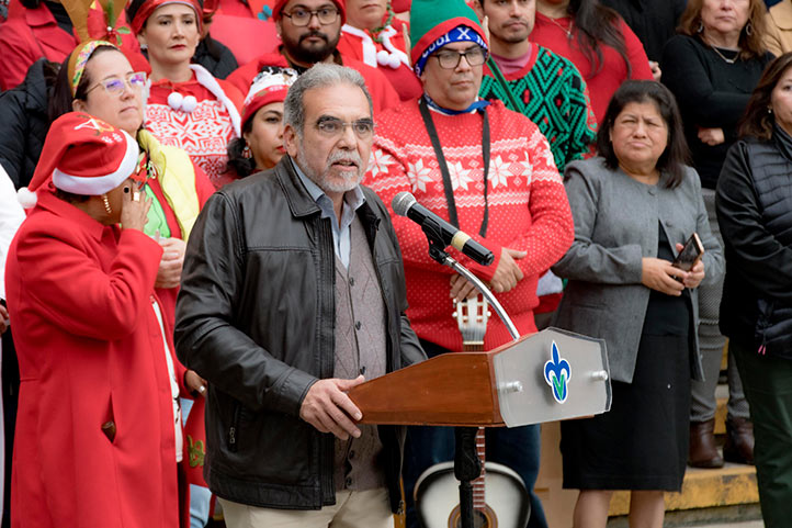 El Rector deseó a los empleados universitarios felices fiestas y unión familiar 