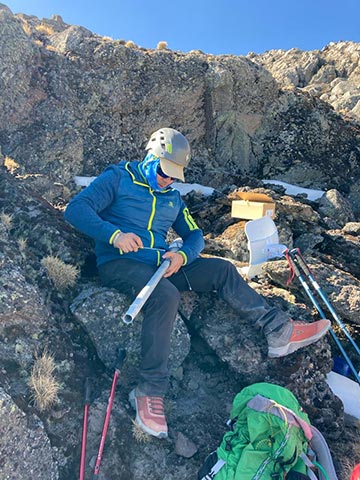 Víctor Hugo Soto advirtió que no puede detenerse el derretimiento del glaciar 