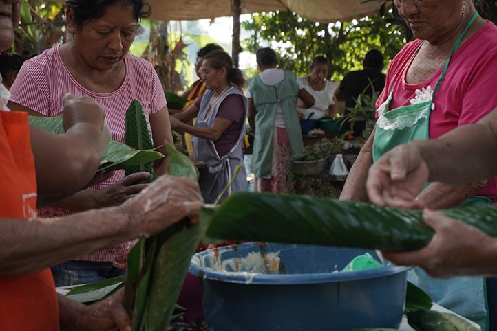 La tacualeada. Tapalewi en Las Lomas de Tacamichapan, Jáltipan 