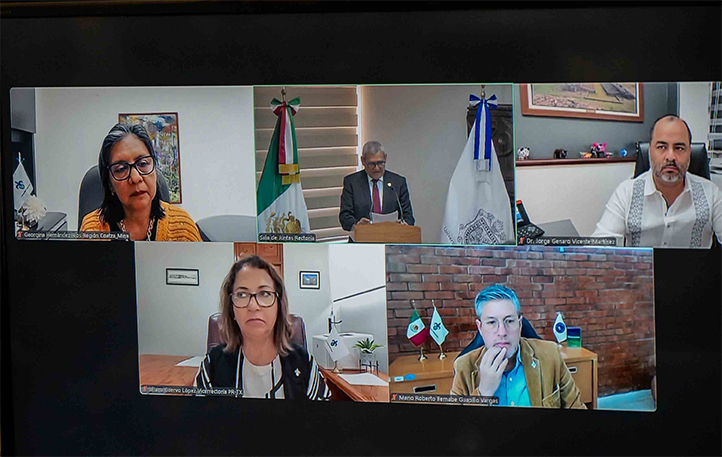 Vicerrectores y vicerrectoras UV presenciaron el acto por vía remota